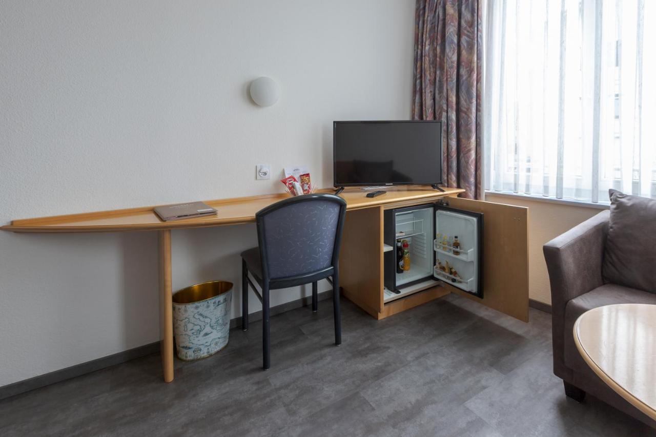 Hotel Rynach Reinach  Εξωτερικό φωτογραφία